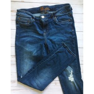 Kut from the Kloth | distressed straight jeans | 8
